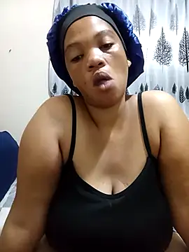 FreakyAngel3X online show from April 2, 7:55 pm