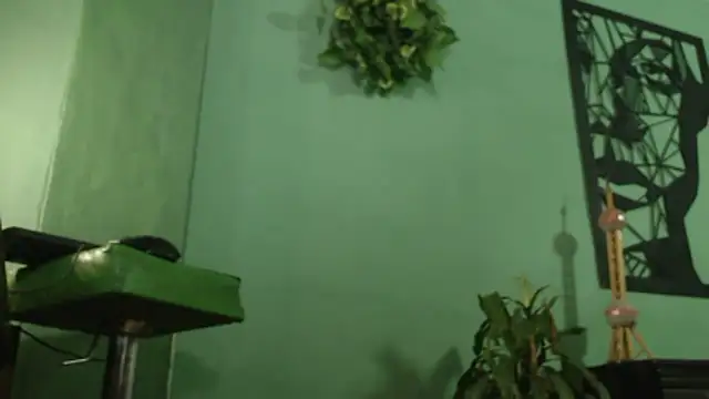 thirstymoonxx online show from January 14, 3:44 am