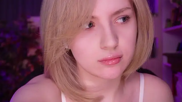 Chriss Fox online show from March 14, 5:14 pm