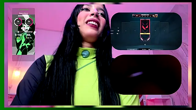 SweetieCloe  online show from February 4, 9:07 pm