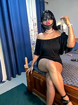 Snapshot of Cinderella-98 chatting on October 10, 5:23 am Cinderella-98 online show from October 10, 5:23 am