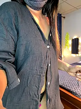 Snapshot of Cinderella-98 chatting on October 1, 4:06 am Cinderella-98 online show from October 1, 4:06 am