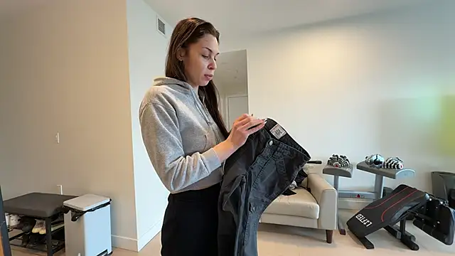 NattyFierros online show from April 15, 8:20 pm