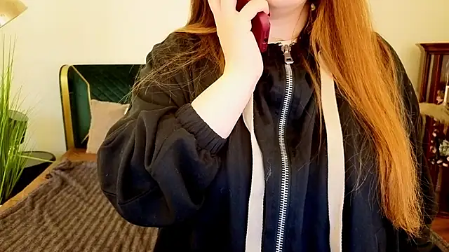 MagicPeachh  online show from March 13, 7:42 am