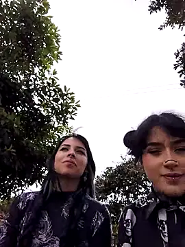 taaylor33 online show from October 28, 7:52 pm