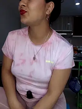 LisbethMoore  online show from February 13, 8:43 pm