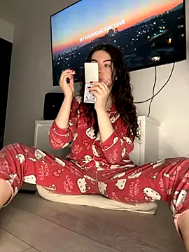 Kimi Ass online show from September 28, 1:45 am