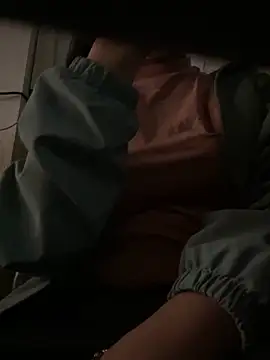 Tuongvy05 online show from February 3, 4:01 pm