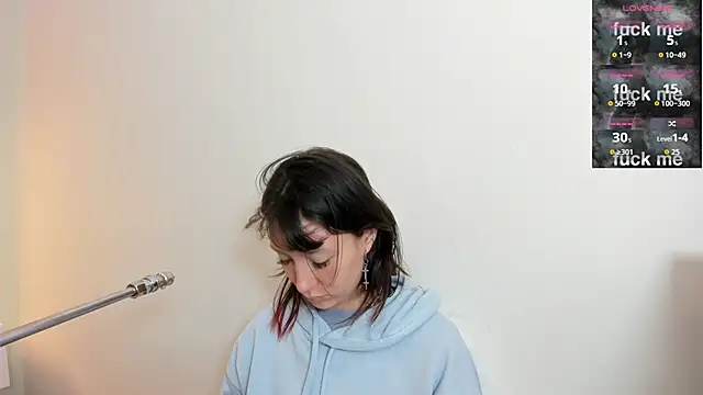 lizzy davis 1 online show from October 30, 4:04 am