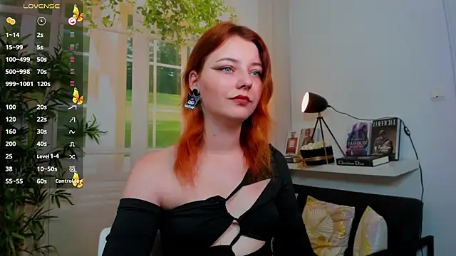 Snapshot of pretty_little_thing chatting on September 24, 11:09 am pretty little thing online show from September 24, 11:09 am