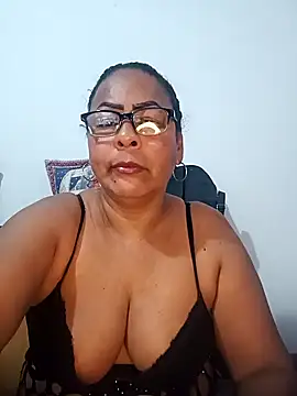 Afroditabichota online show from November 30, 4:16 am