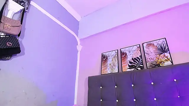 sexy-luna-star-ts online show from January 10, 8:57 pm