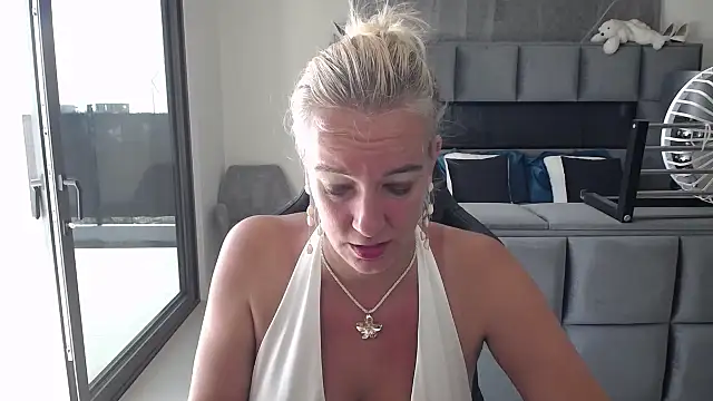 Wendysexyx online show from February 16, 1:00 pm