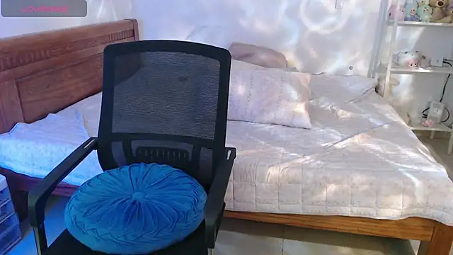 Bubble Treee online show from April 10, 5:46 am