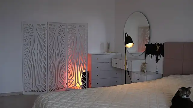 babilonian online show from April 13, 11:55 am