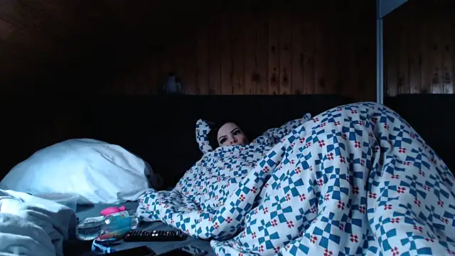 BoeseMoni1998 online show from September 16, 10:01 am