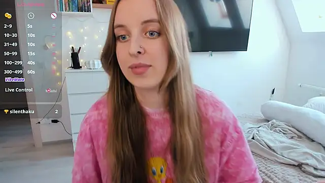 violet blue eyes online show from March 13, 1:34 pm