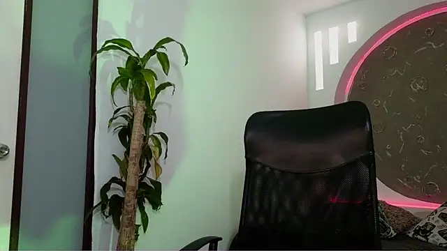 Tatianabr 01 online show from January 15, 2:39 am