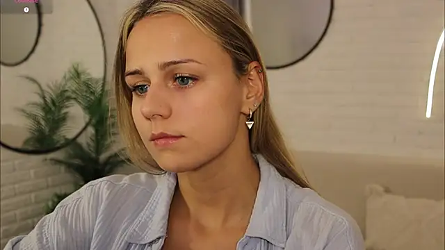 Wendy D0ll online show from April 14, 9:26 pm