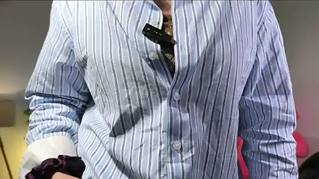 demieliss online show from February 1, 7:12 pm