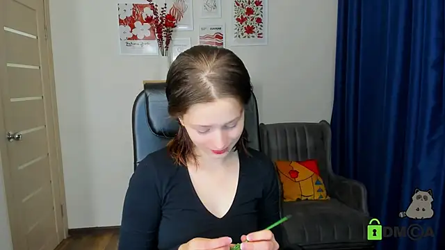 Alina Mills online show from November 20, 9:43 am