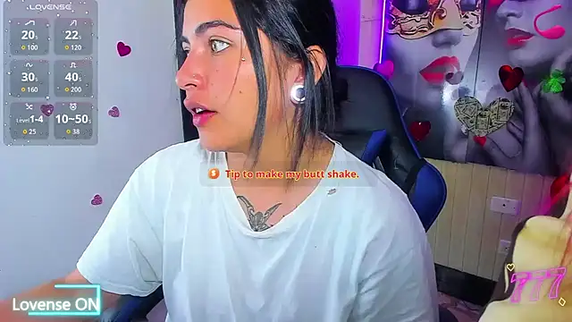  luna torres online show from July 14, 1:27 pm