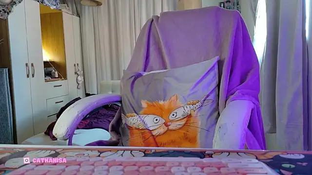 AllisonCatUwU online show from February 26, 3:55 pm