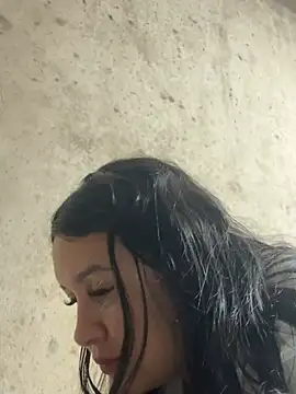 Pretty Isadora online show from February 16, 6:41 pm