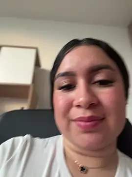 Pretty Isadora online show from March 20, 10:36 pm