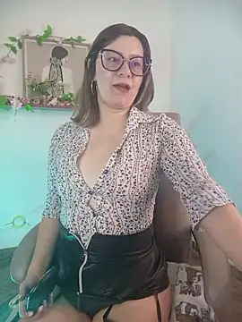 Chanelll Taylorr  online show from February 10, 6:22 pm