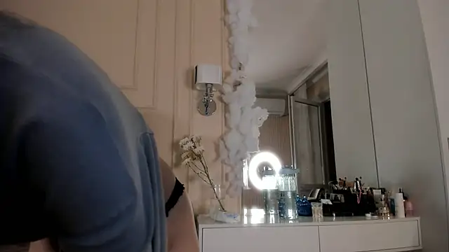 melissa yamazaki online show from October 1, 9:36 am