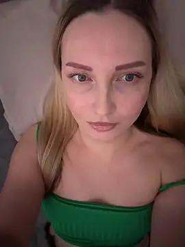 Aleksandrakis online show from February 8, 9:50 pm