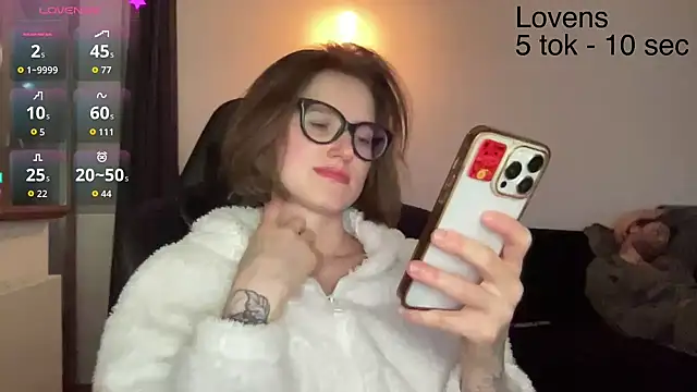 Sexy Sweets online show from February 15, 12:35 am