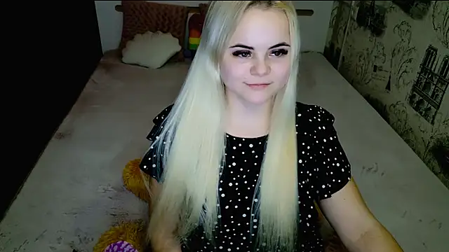 lovely-eyes online show from April 4, 9:46 pm