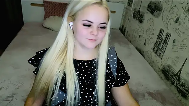 lovely-eyes online show from January 10, 8:02 pm