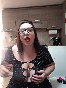 carolyne2023 online show from April 9, 2:44 pm