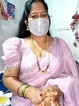 Snapshot of Rani_Darling_99 chatting on October 25, 3:41 pm Rani Darling 99 online show from October 25, 3:41 pm