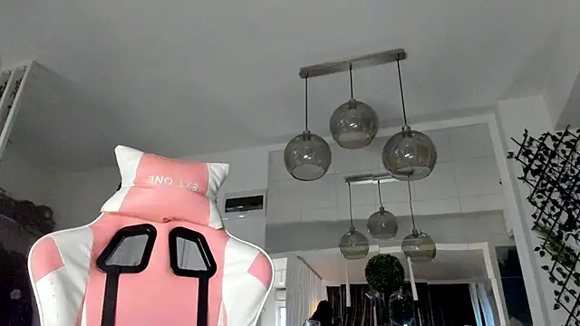 IreneVON online show from September 30, 4:40 am