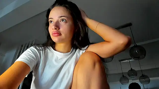 IreneVON online show from September 11, 4:57 am