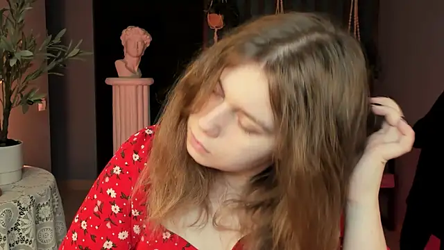 FioraMarmoris online show from November 2, 5:22 am