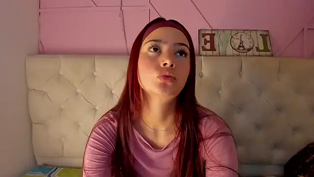 Alejita699 online show from March 25, 7:39 pm