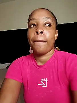 R-thequeen online show from August 3, 10:48 pm