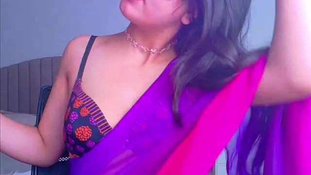 Aashika-Kaur online show from September 9, 4:45 am