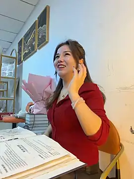 Efangfang online show from February 5, 11:46 am