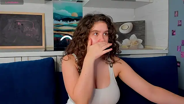 Ariella Sol online show from April 14, 8:25 am