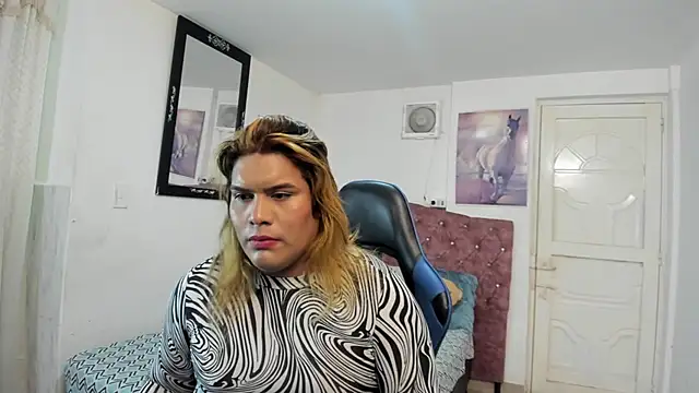 Margoth Montilla online show from January 15, 4:40 am