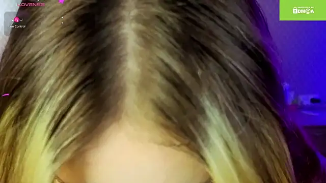 excited-kristi online show from February 25, 2:15 pm