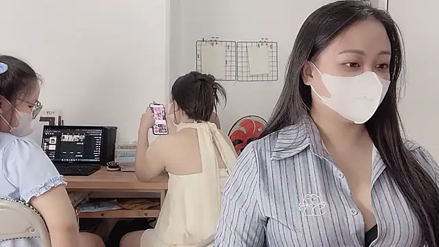 Bamboo Swetie online show from October 2, 2:44 pm