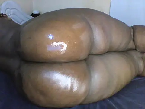Snapshot of Gorgeous_ass20 chatting on October 16, 11:51 pm Gorgeous ass20 online show from October 16, 11:51 pm