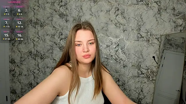 DeniRicchii online show from April 7, 6:10 pm